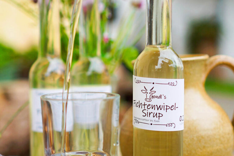 Bio Fichtenwipel-Sirup vom Gondlhof von Daniela Willer
