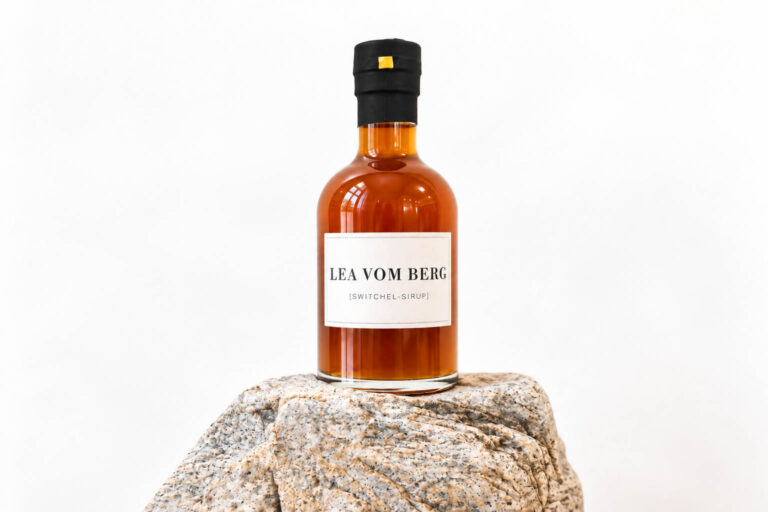 „Lea vom Berg“ – handgemachter Switchel-Sirup mit Essig, Ingwer und Honig vom Ederhof im Großglocknergebiet